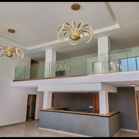 F4 - Chic - Piscine - Salle Fitness Dakar Dış mekan fotoğraf